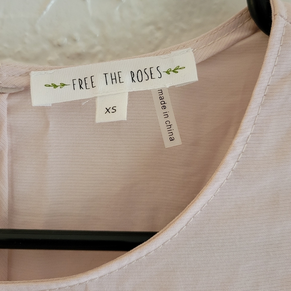 Free The Roses Dress Size XS - Picture 3 of 7
